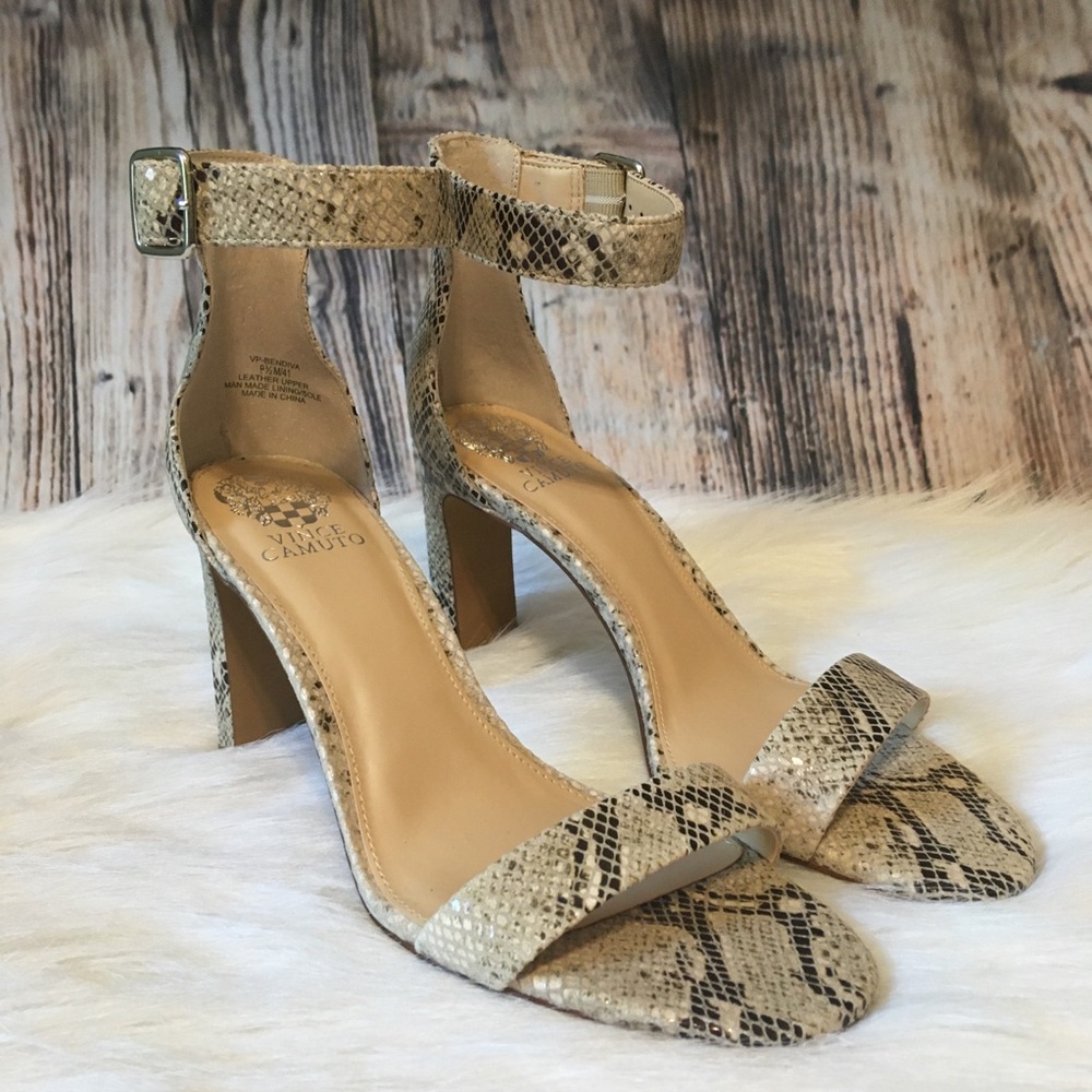 NIB Vince Camuto Heels